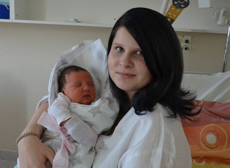 Nikola Bílková z Protivína. Prvorozená dcera Lucie a Jakuba Bílkových se narodila 3. 4. 2019 ve 23.44 hodin. Při narození vážila 3800 g a měřila 49 cm.