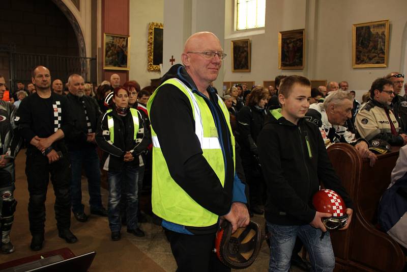 Desáté setkání motorkářů s požehnáním na cestu v Milevsku.