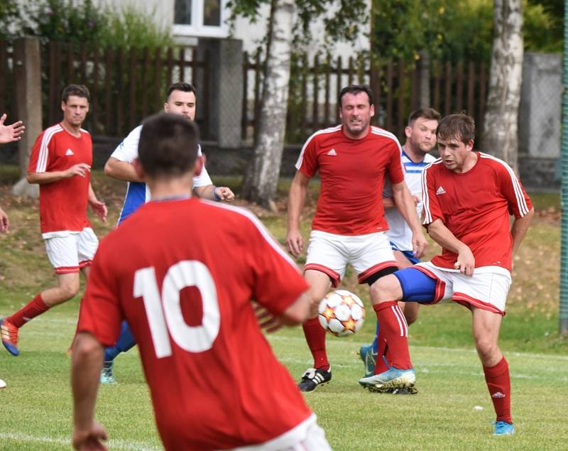 Fotbalová I.A třída: Mirovice - Strunkovice 1:0.