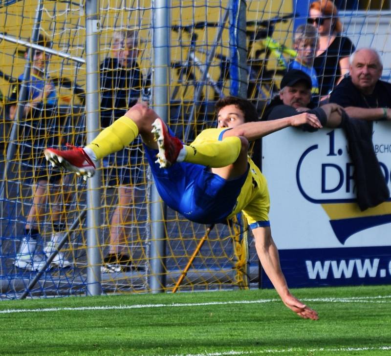 Fotbalová ČFL: FC Písek - SK Rakovník 8:0 (4:0).