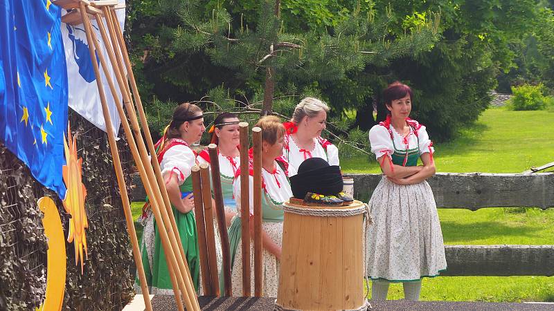 Zahájení plavení na Schwarzenberském plavebním kanále na Jeleních Vrších.