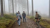 Členové spolku Jednadevadesátníci uctili na akci Military Death March památku žen, které zemřely při pochodu smrti.