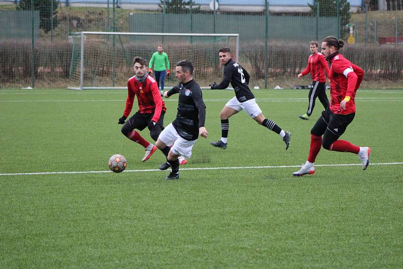 Fotbalová příprava: Tatran Prachatice - Spartak Kaplice 3:3 (1:0).