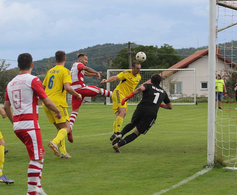 Fotbalová I.A třída: SK Lhenice - SK Čkyně 1:2 (0:1).