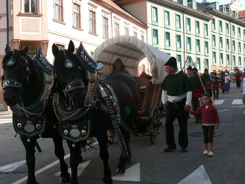 Odstartovaly Slavnosti zlaté stezky v Prachaticích 2012