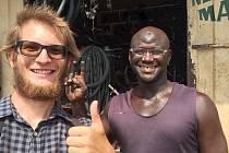 Tadeáš Šima a jeho další obrázky z cestování na kole po Africe.