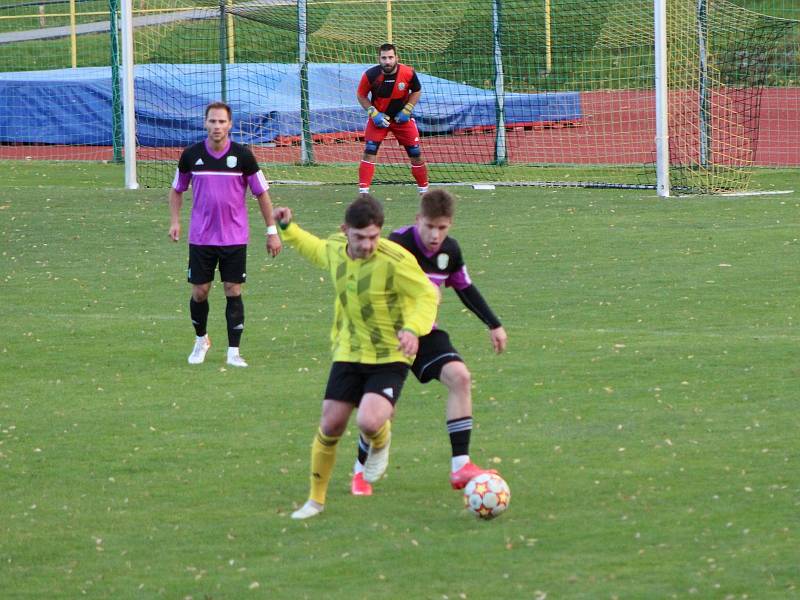 Fotbalový KP: Tatran Prachatice - Jankov 7:2 (6:1).