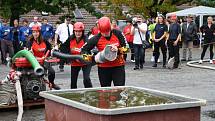 Devatenáctý ročník Prachatické hasičské ligy skončil v sobotu v Prachaticích kláním o pohár starosty také pro kategorii ženy.
