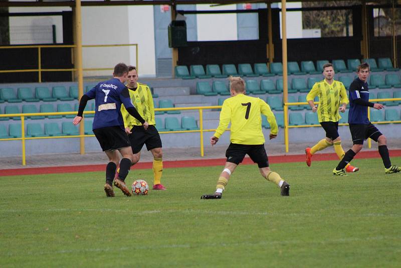 Fotbalový KP: Prachatice - Dražice 1:0.