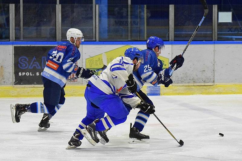 Dohrávka KL hokejistů: HC Vimperk - OLH Soběslav 4:7.