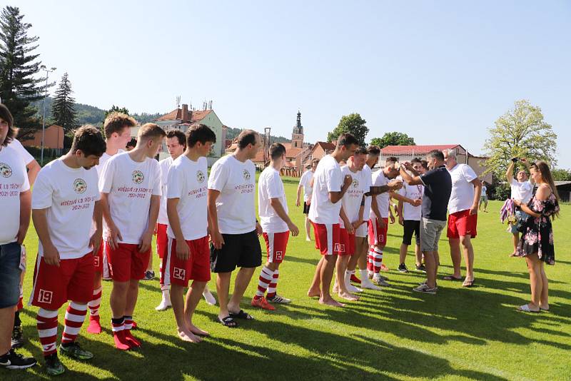 Lheničtí fotbalisté postupují do I.A třídy.