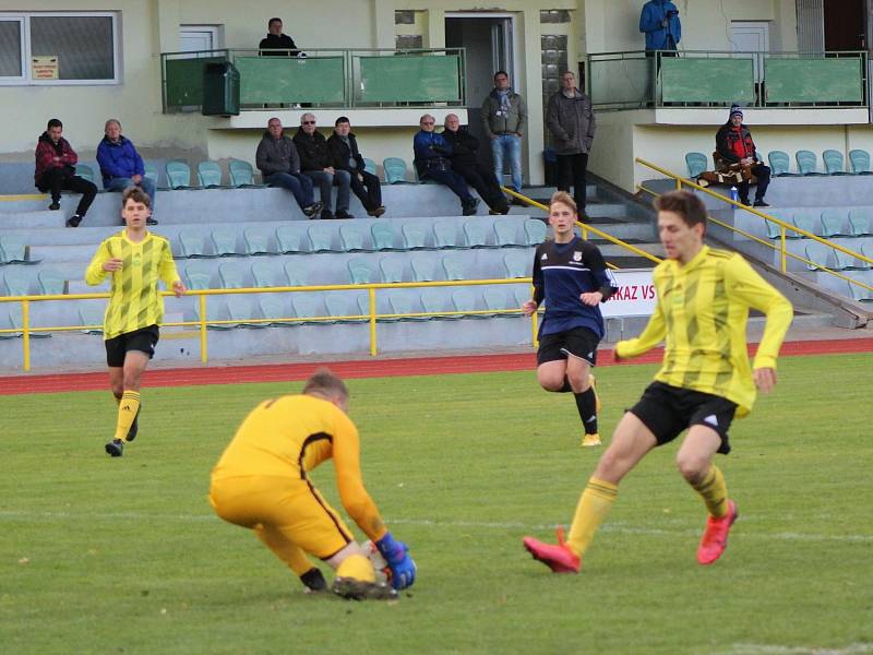 Fotbalový KP: Prachatice - Dražice 1:0.