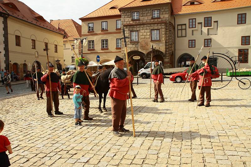 V Prachaticích se zastavili soumaři.