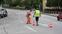 Pracovníci firmy Reno Šumava začali v pondělí v Prachaticích s obnovou vodorovného dopravního značení na silnicích v majetku Jihočeského kraje.