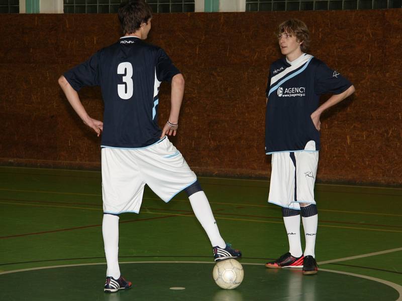 V sobotu 17. ledna se ve sportovní hale v Prachaticích odehrály zápasy krajského finále Českého poháru futsal sálové kopané. Foto z utkání Strabag  PT – FC Tex Color.