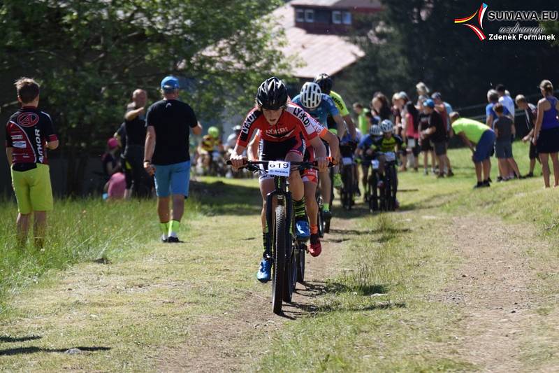 Zadov hostil další díl Českého poháru cross country horských kol.