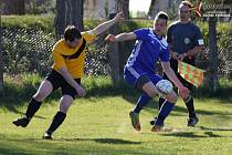 Fotbalový OP Prachaticka: Čkyně B - Vacov B 1:1 (17. Chalupa - 24. Dyk).