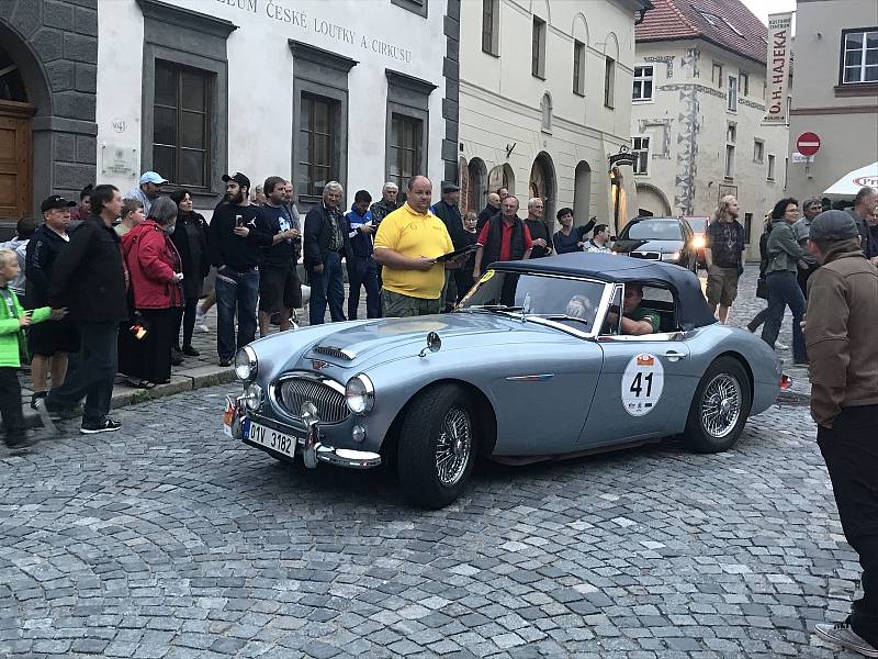 South Bohemia Classic zavítalo v pátek 6. září na prachatické Velké náměstí. A bylo na co koukat.