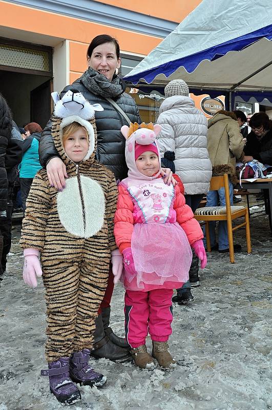 Masopustní průvod se prošel Vimperkem.