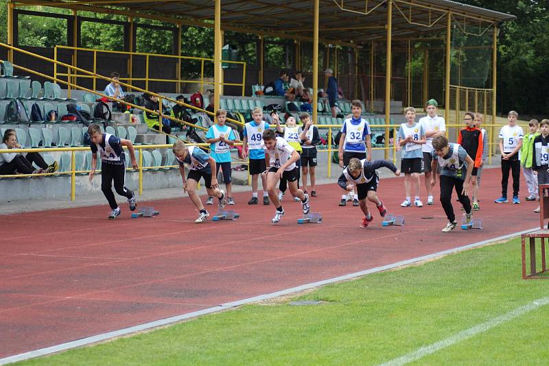 Mladší žactvo absolvovalo atletický Pohár rozhlasu na stadionu v Prachaticích.