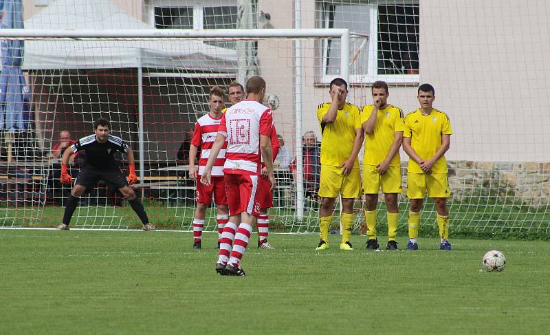 Fotbalová I.A třída: SK Lhenice - SK Čkyně 1:2 (0:1).