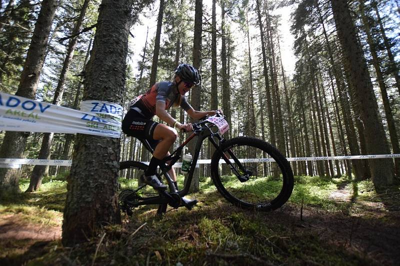 Český pohár cross country horských kol 2021 Zadov - závod Elite ženy a juniorky.