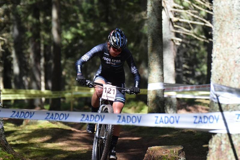 Český pohár cross country horských kol 2021 Zadov - závod Elite ženy a juniorky.