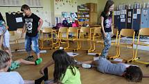 Vyzkoušet si život zdravotně postižených měli šanci školáci ve Volarech.