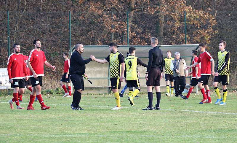 Fotbalová B třída: Strunkovice - Kaplice 2:0 (1:0).