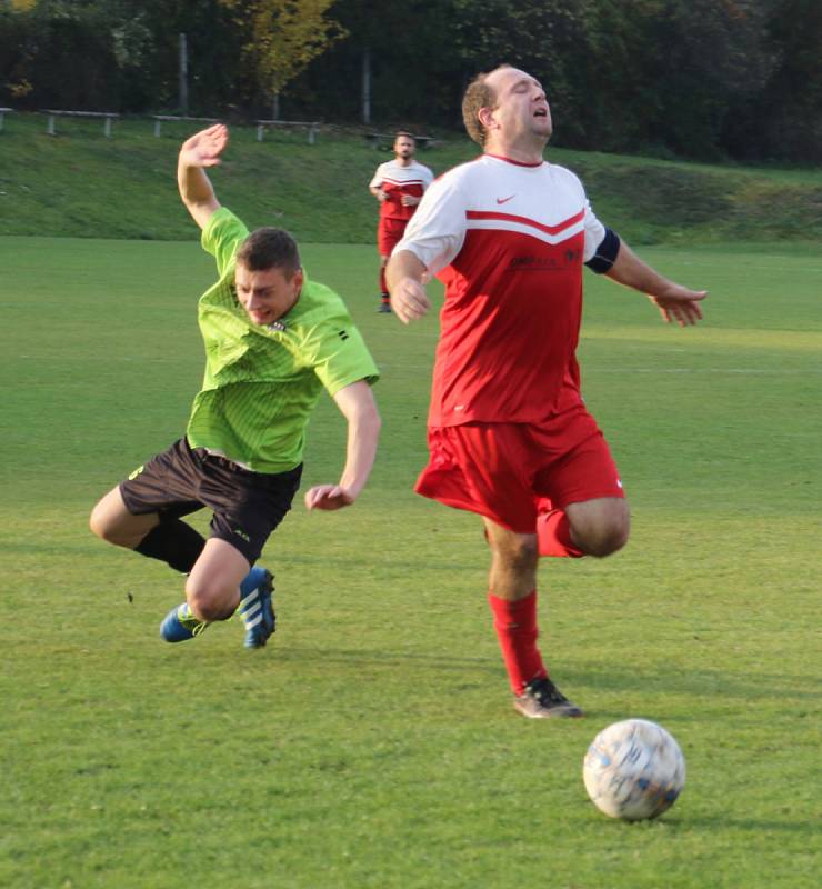 Fotbalový OP Prachaticka: Netolice B - Lhenice B 0:3.