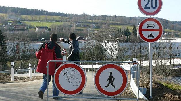 Propojení ulic Boubínská a Špidrova za několik měsíců ulehčí život vimperským motoristům.