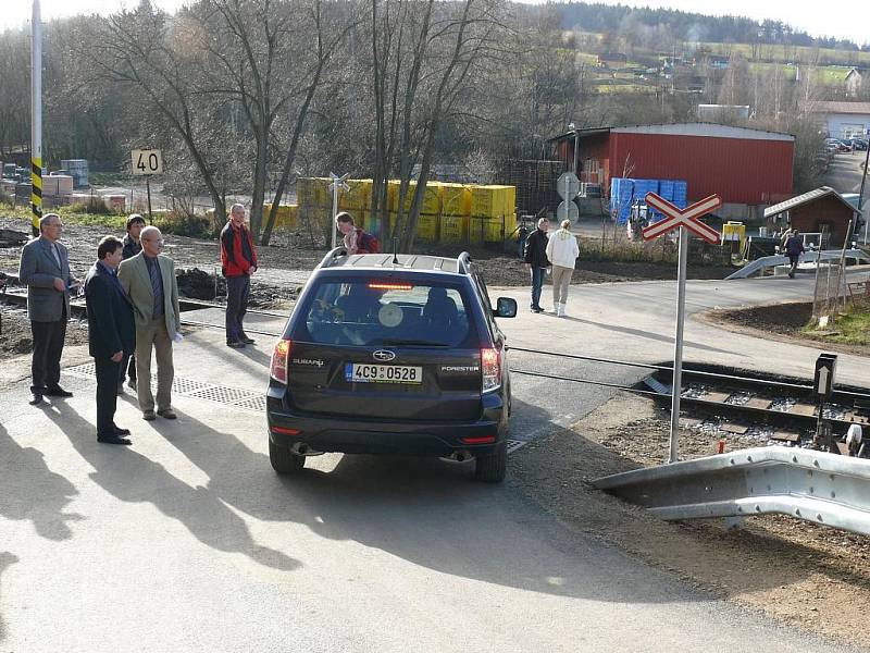 Propojení ulic Boubínská a Špidrova za několik měsíců ulehčí život vimperským motoristům.