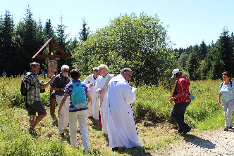 Křížová cesta ve Stožci.