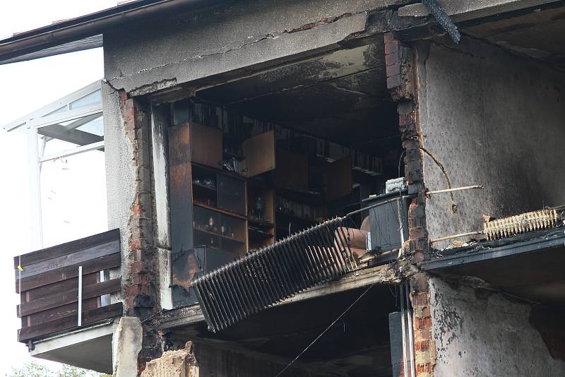Výbuch v Lenoře zdemoloval obytný dům. Foto: Deník/Stanislav Falář