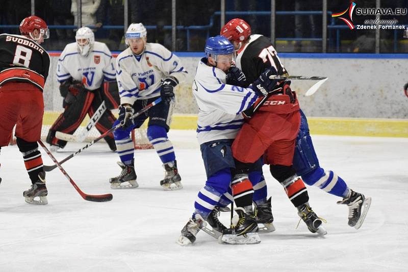 Dohrávka KL hokejistů: HC Vimperk - Pelhřimov 2:5.