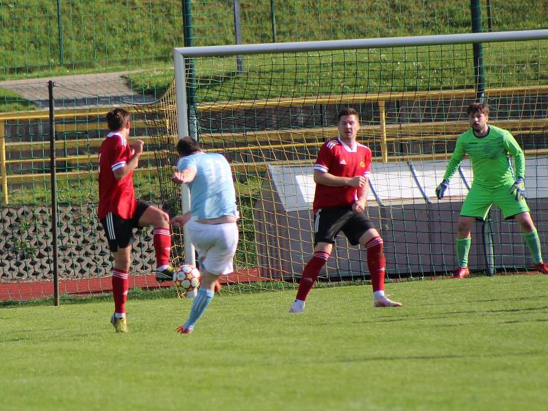 Fotbalový KP: Tatran Prachatice - FK Olešník 0:1 (0:1).