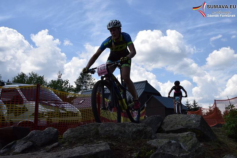 Zadov hostil další díl Českého poháru cross country horských kol.