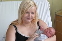 Ondřej Lakatoš se v prachatické porodnici narodil v pondělí 3. března ve 2.05 hodin rodičům Kamile a Lukášovi. Při narození vážil 3,85 kilogramu. Malý Ondřej bude vyrůstat v Prachaticích.
