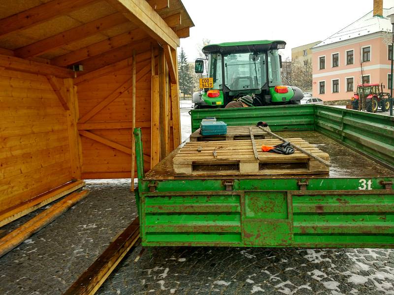 Přípravy na první adventní víkend ve Volarech jsou v plném proudu.