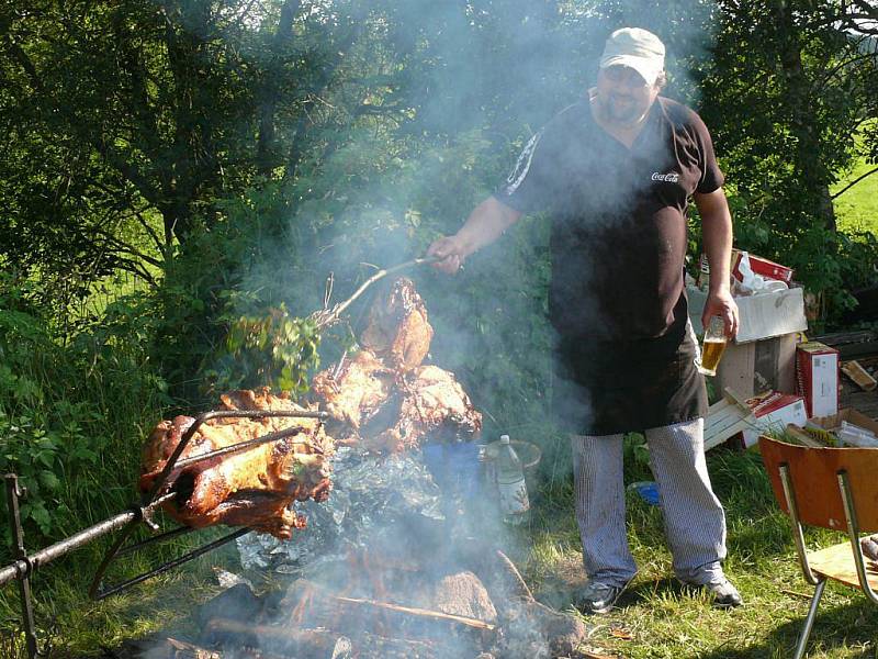 Fotbalové oslavy ve Stachách.