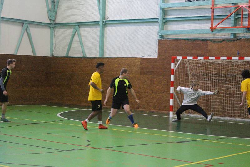 V prachatické sportovní hale se hrál pátý turnaj Futsal cupu.