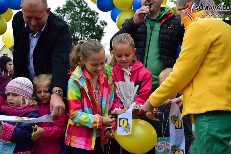 Vimperské děti mají nové Rákosníčkovo hřiště.