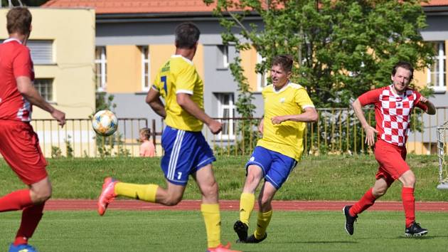 Fotbalová I.A třída: Šumavsn Vimperk - Velešín 7:0 (5:0).