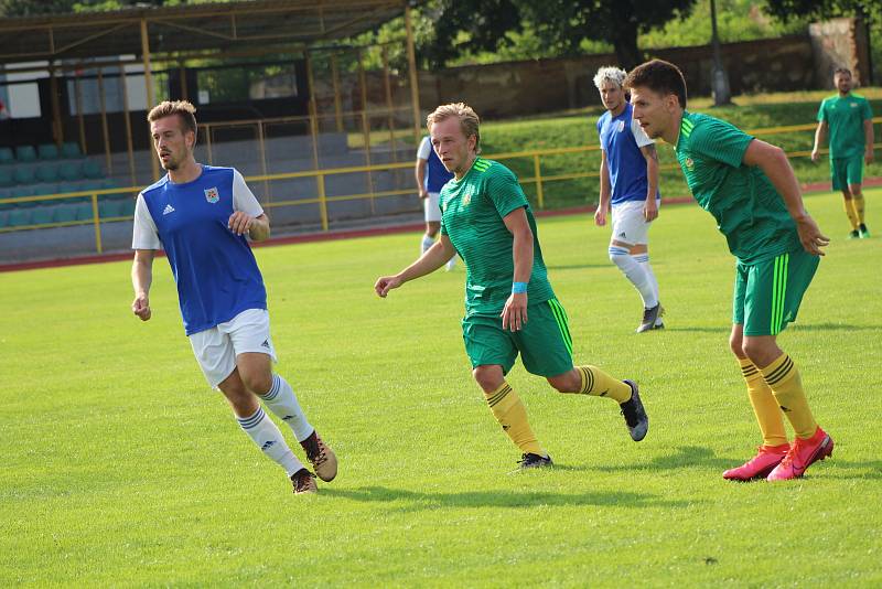 Fotbalový KP: Tatran Prachaice - Třeboň 3:2 (3:1).