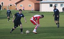 Fotbalová I.B: SK Lhenice - Vltavan Loučovice 3:1 (2:1).
