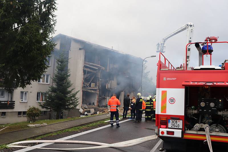 Plyn vybouchl ve čtvrtek 3. října v bytovce v Lenoře.