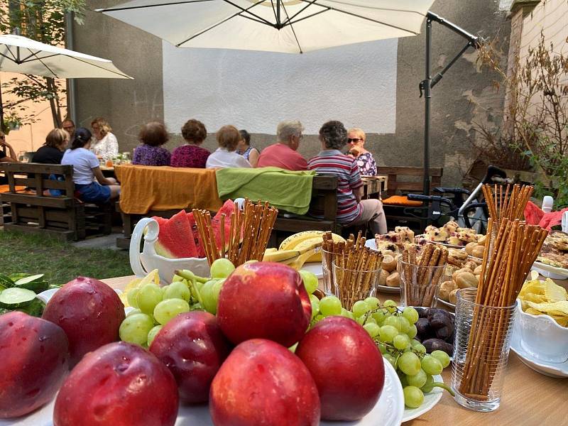 Piknik proti samotě v Prachaticích