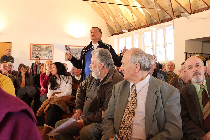 Konference Komu patří Šumava. Kvilda, čtvrtek, 16. března.