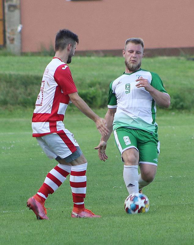 Fotbalová I.B třída: Lhenice - Střelské Hoštice 3:0 (2:0). Foto: Jan Klein