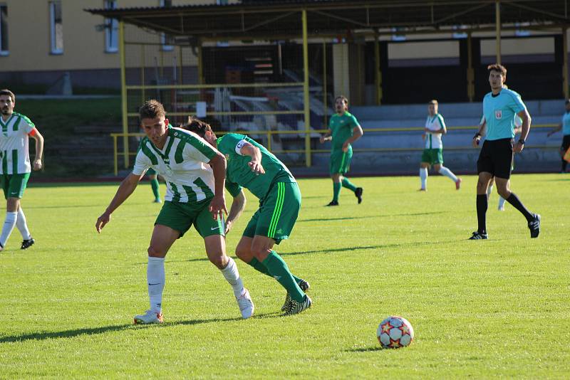 Fotbalový KP: Tatran Prachatice - Slavoj Český Krumlov 1:1 (0:1).